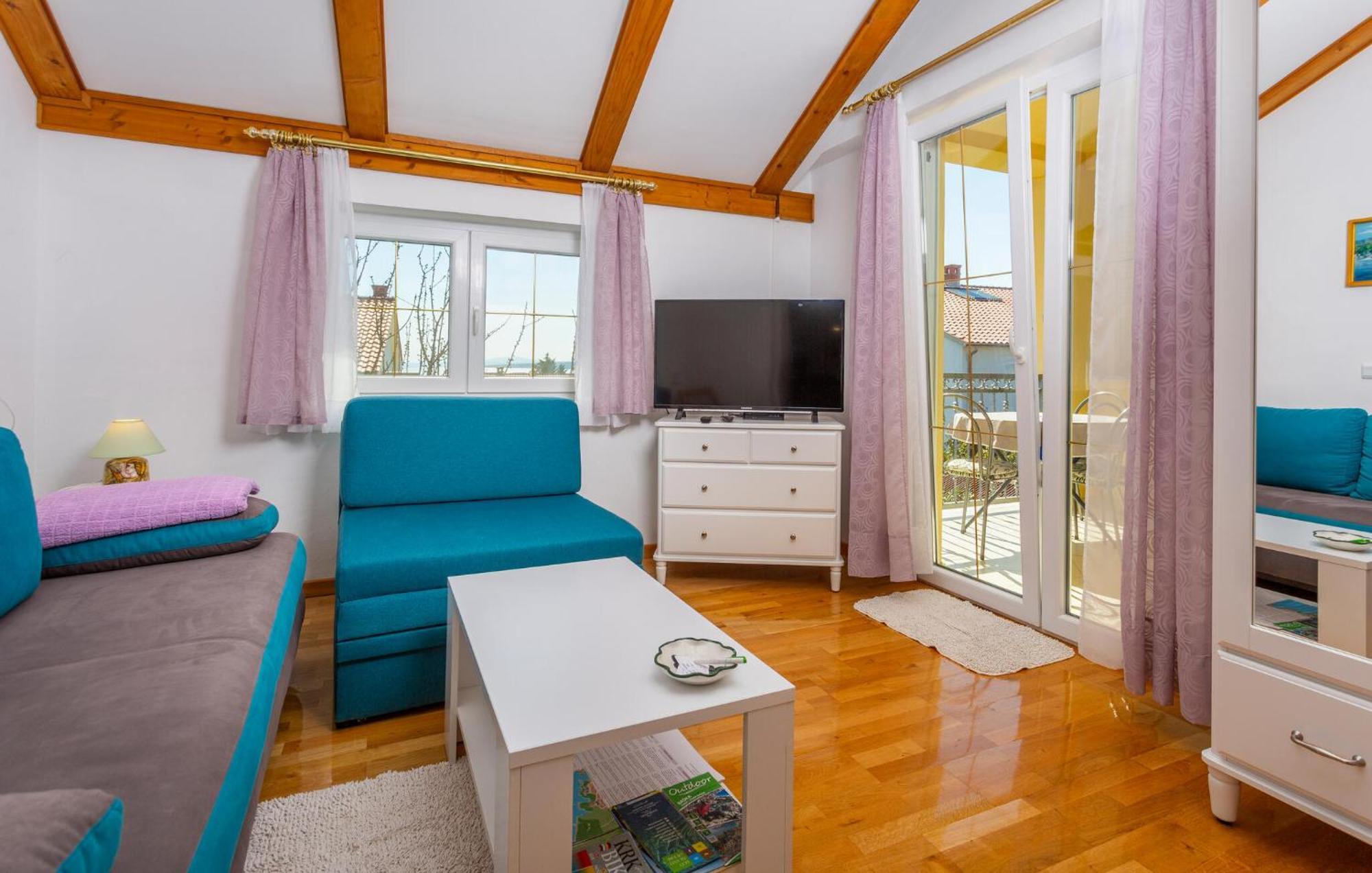 Nice Apartment In Krk With House Sea View Đảo Krk Ngoại thất bức ảnh