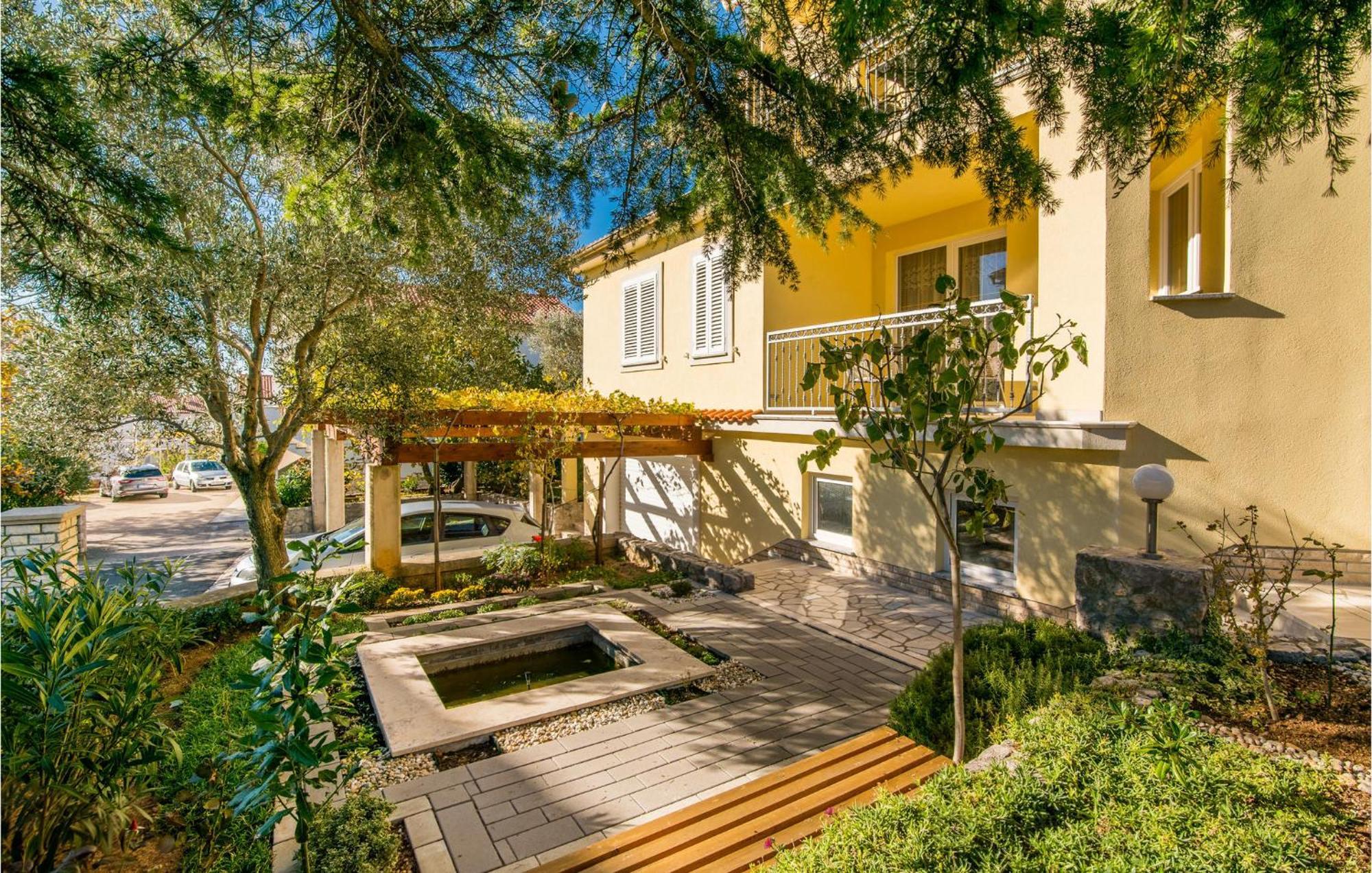 Nice Apartment In Krk With House Sea View Đảo Krk Ngoại thất bức ảnh